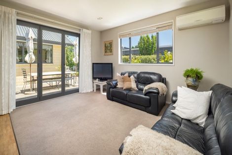 Photo of property in 4 Banksia Place, Springlands, Blenheim, 7201