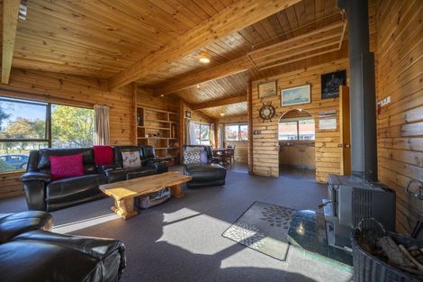 Photo of property in 66 Luxmore Drive, Te Anau, 9600