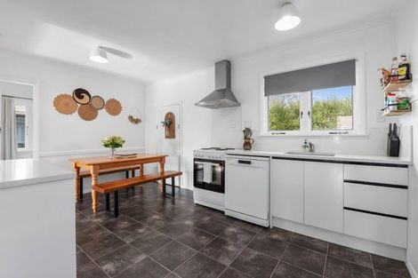 Photo of property in 24 Konene Street, Utuhina, Rotorua, 3015
