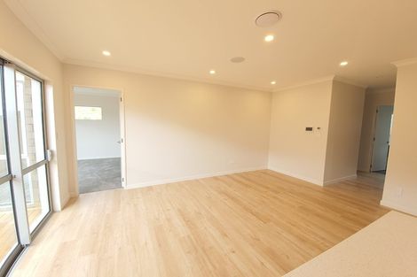 Photo of property in 23 Holcroft Street, Papakura, 2110