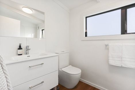 Photo of property in 10 Luxton Place, Rangiora, 7400