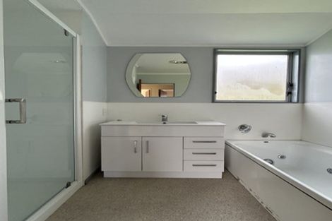 Photo of property in 14 Frobisher Street, Island Bay, Wellington, 6023