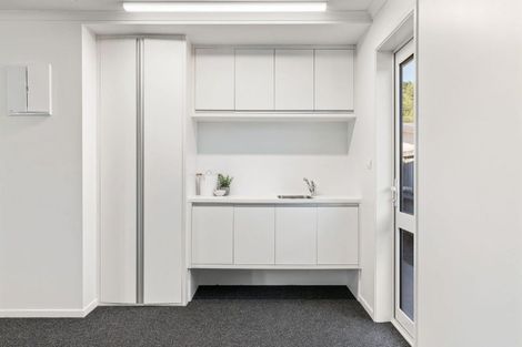 Photo of property in 4 Fender Close, Pyes Pa, Tauranga, 3112