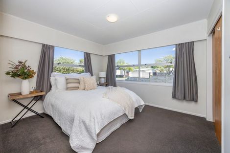 Photo of property in 25 Dalton Crescent, Dinsdale, Hamilton, 3204