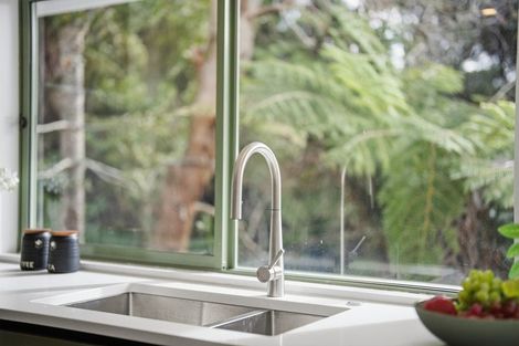 Photo of property in 116 Onetaunga Road, Chatswood, Auckland, 0626