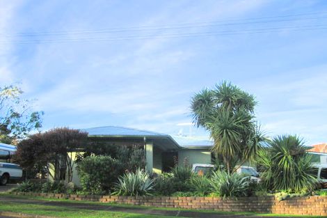 Photo of property in 4 Mahon Place, Papatoetoe, Auckland, 2025