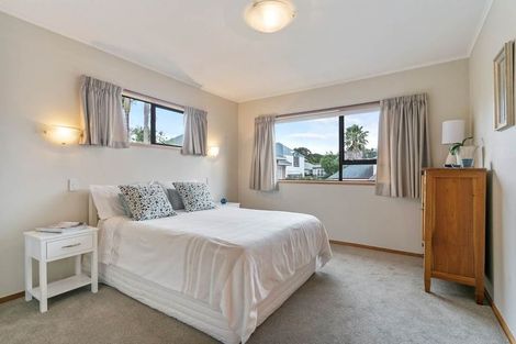 Photo of property in 23 Horotutu Road, Greenlane, Auckland, 1061