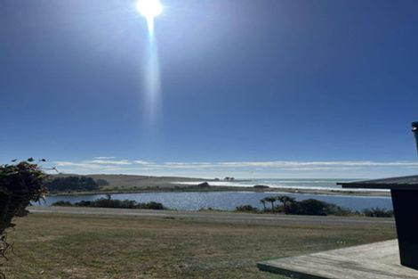 Photo of property in 1 Spiers Street, Kakanui, Oamaru, 9495