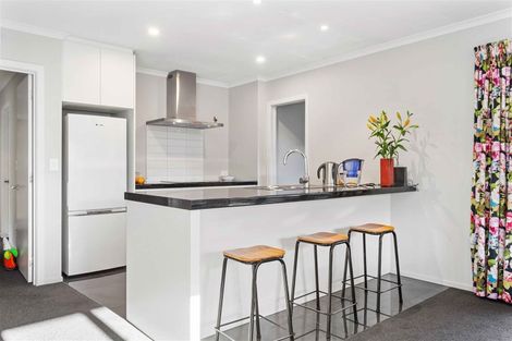 Photo of property in 11 Gleneagles Terrace, Ilam, Christchurch, 8053