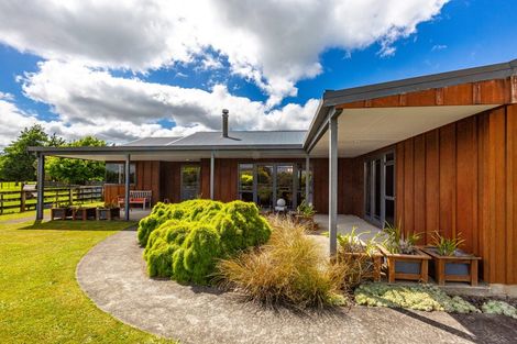 Photo of property in 4 Pukematawai Lane, Levin, 5571