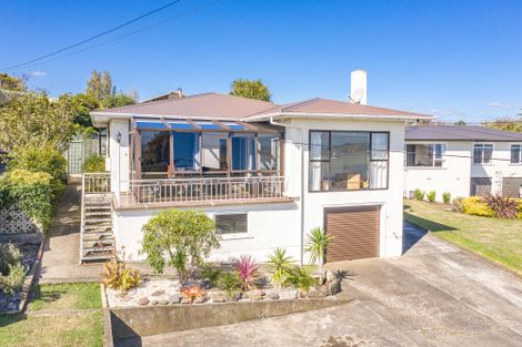 Photo of property in 11 Windsor Terrace, Durie Hill, Whanganui, 4500