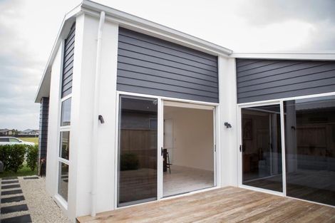 Photo of property in 10 Franks Way, Papamoa Beach, Papamoa, 3118