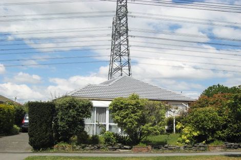 Photo of property in 11 Appleby Crescent, Burnside, Christchurch, 8053