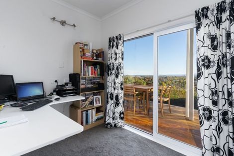 Photo of property in 4 Kauri Grove, Lansdowne, Masterton, 5810