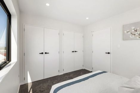 Photo of property in 2/1 Egremont Street, Belmont, Auckland, 0622