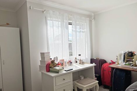 Photo of property in 2f Millen Avenue, Pakuranga, Auckland, 2010