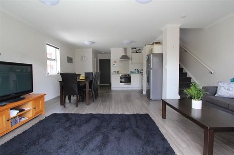 Photo of property in 10 Chiefs Court, Hamilton East, Hamilton, 3216