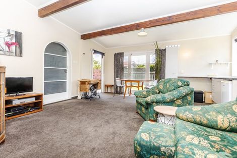 Photo of property in 11 Fiona Place, Dinsdale, Hamilton, 3204