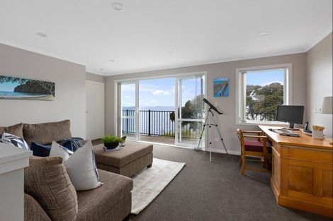 Photo of property in 869d Whangaparaoa Road, Manly, Whangaparaoa, 0930