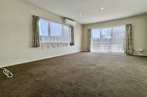 Photo of property in 109 Cascades Road, Pakuranga Heights, Auckland, 2010