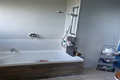 Photo of property in 6 High Street, Hawera, 4610