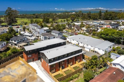 Photo of property in 2/26 Morton Avenue, Forrest Hill, Auckland, 0620