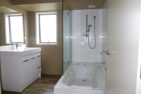 Photo of property in 5 Stadium Lane, Whitiora, Hamilton, 3200