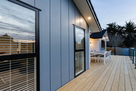 Photo of property in 16 Caernarvon Street, Allanton, Mosgiel, 9092