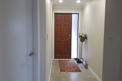 Photo of property in 4/109 Shakespeare Road, Milford, Auckland, 0620