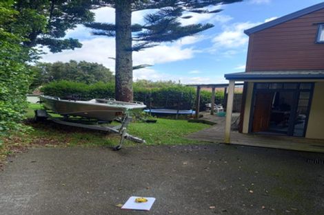 Photo of property in 113a Carlisle Road, Torbay, Auckland, 0632