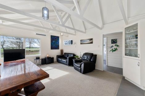 Photo of property in 21a Hamilton Road, Lake Rotoma, Rotorua, 3074