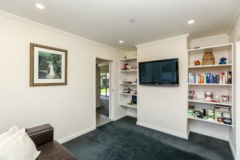 Photo of property in 6 Marlin Terrace, Bell Block, New Plymouth, 4312