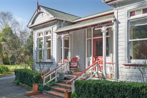 Photo of property in 96 Alfredton Road, Eketahuna, 4900