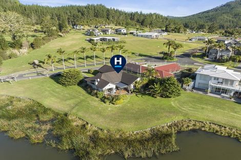 Photo of property in 18 Saint Andrews Drive, Pauanui, Hikuai, 3579