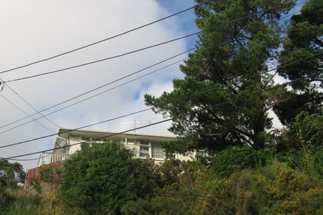 Photo of property in 15 Thomson Grove, Stokes Valley, Lower Hutt, 5019
