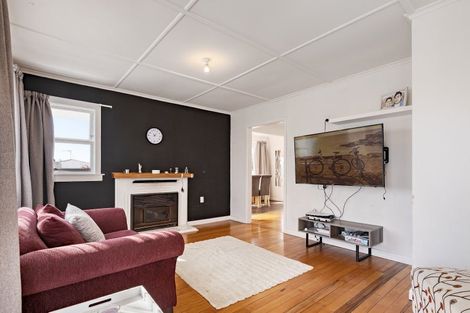 Photo of property in 14 Dunlop Road, Te Puke, 3119