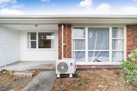 Photo of property in 2/630 Main Street, Palmerston North, 4414