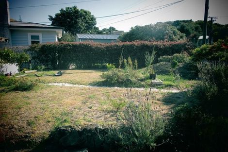 Photo of property in 3 Clarkes Crescent, Paekakariki, 5034