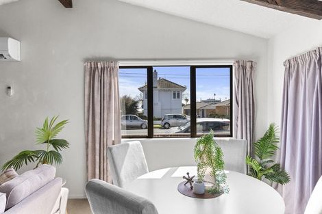 Photo of property in 1/39 Fulford Street, New Plymouth, 4310