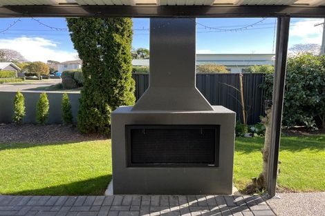 Photo of property in 1 Delta Mews Place, Clive, 4102