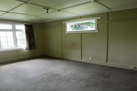 Photo of property in 225 Hanham Road, Kumeu, 0891