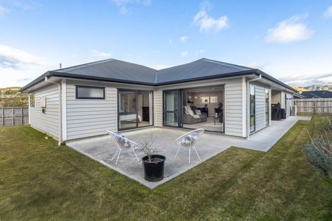 Photo of property in 58 Schooner Drive, Whitby, Porirua, 5024