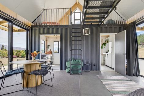 Photo of property in 1535a Teviot Road, Millers Flat, Roxburgh, 9572