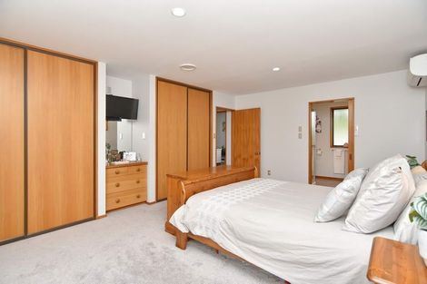 Photo of property in 6 Cedar Place, Amberley, 7410