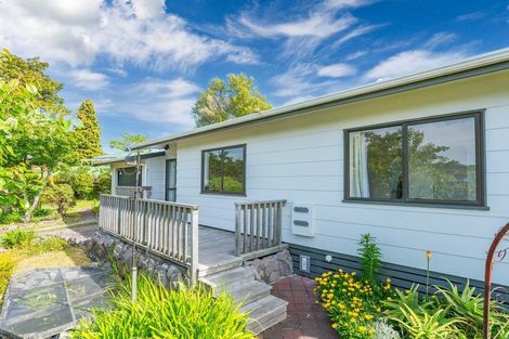 Photo of property in 11 Green Place, Richmond Heights, Taupo, 3330