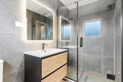 Photo of property in 141d Rangatira Road, Beach Haven, Auckland, 0626