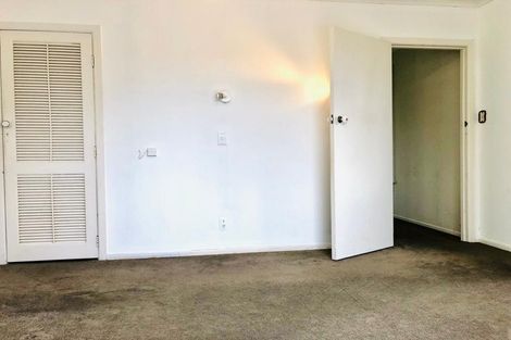 Photo of property in 53 Jaemont Avenue, Te Atatu South, Auckland, 0610