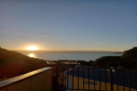 Photo of property in 3/19 Onslow Road, Khandallah, Wellington, 6035