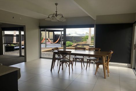 Photo of property in 59 Mcfadzean Drive, Blockhouse Bay, Auckland, 0600