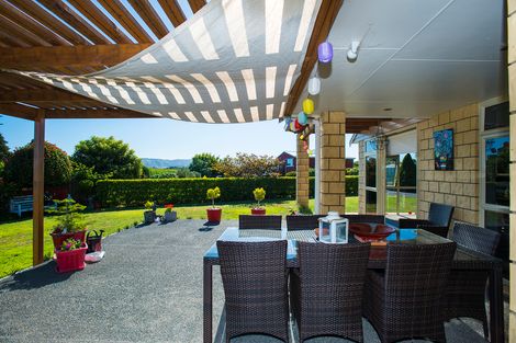 Photo of property in 13 Makaraka Road, Makaraka, Gisborne, 4071